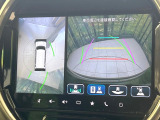 【全方位モニター用カメラ】専用のカメラにより、上から見下ろしたような視点で360度クルマの周囲を確認することができます☆死角部分も確認しやすく、狭い場所での切り返しや駐車もスムーズに行えます。