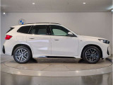 BMWでは重量配分にもこだわりがあり、FRモデルでは50:50とFFモデルでも60:40と前後の重量バランスにこだわり、軽快なハンドリングを実現しております。