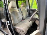 運転席シート廻りは使用感も少なく、良好な状態となっています。丁寧に使運転席シート廻りは使用感も少なく、良好な状態となっています。丁寧に使われていたことがよくわかりますわれていたことがよくわかりますね。