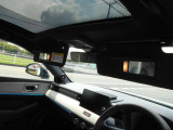運転席&助手席バニティミラー付きです☆
