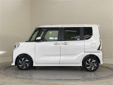 両側パワースライドドア付きだから、狭い駐車スペースなどでの 乗り降りラクラク!小さなお子さまのいるご家庭には嬉しい装備。