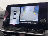 【全周囲カメラ】車両周囲の障害物の位置をモニターでチェックすることができます☆運転中や駐車時などの周囲の安全をサポートしてくれます☆