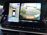 アラウンドビューモニター装備で、運転席からクルマの前後左右の状況が確認できます。