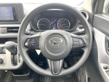 【ステアリングスイッチ】運転中、前方から目線をそらすことなく、オーディオ等の操作が可能な便利機能!安心&快適なドライブを演出してくれます♪