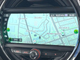 ●純正ナビ:一体感のあるナビは、高級感ある車内を演出してくれます。Bluetooth再生などオーディオ機能も充実しておりますので、運転もより楽しめます♪