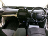 プリウス 1.8 A E-Four 4WD 