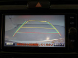 バックモニター搭載で後方を確認しながら安心して駐車する事ができます!