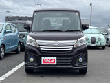 当店は最新鋭の設備を完備した大型工場併設店です☆車検・点検などオーナー様の信頼を得られるよう日々整備士達は努力を欠かしません。ハイブリッドに関する知識や診断機など確りご用意し安心をお届けします☆
