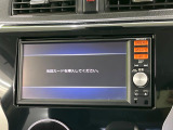 【純正ナビ】人気の純正ナビを装備しております。ナビの使いやすさはもちろん、オーディオ機能も充実!キャンプや旅行はもちろん、通勤や買い物など普段のドライブも楽しくなるはず♪