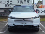 R8年式 ヴェゼル1.5e:HEV プレイパッケージです☆色はプレミアムサンライトホワイトパール&ブラックです。