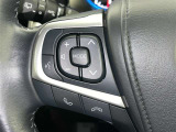 ステアリングスイッチ装備!運転しながら手元でオーディオの操作などができます。