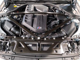 【ご納車前点検】BMW認定中古車は100項目の箇所を徹底的にチェック致します。機械的な箇所や電気系、コンピューターなどをご納車前に点検し、交換基準に達した部品は全て新品に修理返品した後にご納車致します。