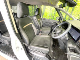 運転席シート廻りは使用感も少なく、良好な状態となっています。丁寧に使われていたことがよくわかりますね。
