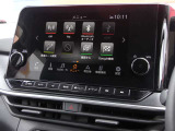 NissanConnectナビ(地デジ内蔵)は、ハンズフリーフォン、VICS、ボイスアシスタント、Bluetooth、USB接続、HDMI接続、Apple CarPlay・Android Auto連携機能、Amazon Alexa搭載、iPodなど多様なコンテンツに対応!