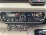 【エアコン】『エアコン装備』の画像になります。暑い夏でも寒い冬でも、車内に快適な空気を届けるので、いつでも快適な車内空間を創り上げます!