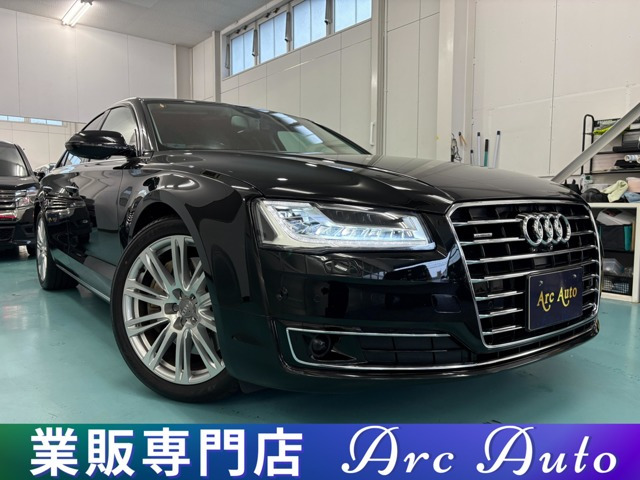 A8 4.0 TFSI クワトロ 4WD 
