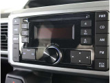 CDチューナー装備です!別途お好みのナビの取り付けも可能ですので詳しくはスタッフ迄お尋ねください。