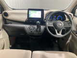 運転席からの視界が左右に広く隅々まではっきりと見えます!クルマの前端も把握しやすく安心です★