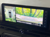 【アラウンドビューモニター】専用のカメラにより、上から見下ろしたような視点で360度クルマの周囲を確認することができます☆死角部分も確認しやすく、狭い場所での切り返しや駐車もスムーズに行えます。