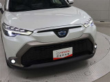 単眼カメラとミリ波レーダーの性能向上により、プリクラッシュセーフティに夜間歩行者と自転車運転者の検知機能を追加するなど機能を強化した、「Toyota Safety Sense」を装備しています。