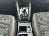 電動パーキングブレーキとオートブレーキホールドで運転の負担を軽減してくれます!