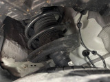 お車を安心してお乗りいただく為には、足回りの定期点検が欠かせません。サービスサポート(有償保証)では無料点検もご提供しており、安心のカーライフをお過ごしいただけるサポート体制が整っています。