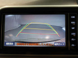 バックガイドモニターで、後方を確認しながら安心して駐車することができます。運転初心者も熟練者も必須の機能ですよ!