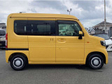 現車を見に来れないお客様には、車両状態の詳しい情報をお電話・メールにてご連絡致しております。スマートフォン、パソコンがあればリアルタイムでの対面にて映像で確認・対応もできます!