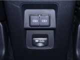 1500Wまで使えるAC100Vコンセント/充電用USB端子