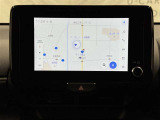 ディスプレイオーディオを装備。スマホとクルマをつなぐことでいろんなサービスが楽しめます。