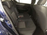 ゆとりある広々とした車内空間は、ドライブを始め買い物やレジャーなど、幅広く活躍します。一人でもみんなとでもお出かけを楽しみましょう!