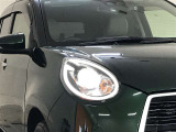 LEDヘッドライトです。デザイン性がよくとても明るいので、夜間の走行や悪天候でも安心です。しかも長寿命!