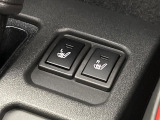【シートヒーター】寒い日に重宝するシートヒーター!エアコンより早く温まってくれるので寒がりの人も安心ですね♪エアコンの温風は乾燥するから苦手、という方にもをおすすめです。