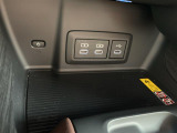 店舗にて現車の確認もいただけますので、お電話で在庫のご確認の上是非ご来店くださいませ。