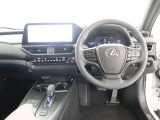 UX 300h バージョンC