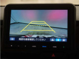 バックカメラ搭載です!車庫入れが苦手な人はもちろん、車両感覚に自信がある人にもお勧めです!見えない箇所が見えるようになるので、低い障害物や隠れてしまっている子供の存在等にも気付く事が出来ます。