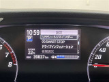 燃費の改善や向上を後押しし、排出ガスを抑制する「アイドリングストップ機能」搭載。道路の状況や季節、運転方法に応じてオンオフ使い分けることができます。