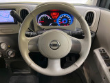 【純正革巻きステアリング】上質な革を使用することで、手にしっかり馴染みとても運転しやすいハンドルです♪