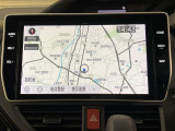 メモリーナビを装備。お出かけラクラク
