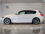 【拘りのFR】BMWが多く採用するFR車。ダイレクトでスポーティな加速感・シャープなハンドリングを実現。縦置きエンジンレイアウトにより、フラットで上質な乗り味です。