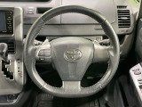 【ステアリングスイッチ】運転中、前方から目線をそらすことなく、オーディオ等の操作が可能な便利機能!安心&快適なドライブを演出してくれます♪