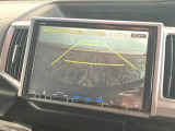 【バックカメラ】リバースにするだけで映ります、後方の安全確認や、狭い駐車場での車庫入れ、雨の日や夜間など視界の悪い時に便利です!安全にバックする為には欠かせない装備です。