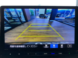 【バックカメラ(3モード)】視点を切り替えて後方を確認でき、駐車や車庫入れも安心です。