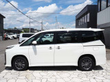 女性にも安心してお乗りいただけるよう、車内の清掃には特にこだわり、メーカー販売時の状態に近づける為に妥協は致しません!!