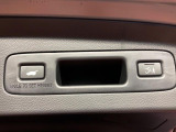 【パワーバックドア】スマートキーや運転席のボタンを押すだけでリアゲートが自動で開閉します!荷物を持っている時や、高い位置にあるバックドアを閉める際に便利な機能です♪