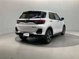 納車後1年間は走行無制限のトヨタロングラン保証付きです。(対象項目:約60項目・5000部品)が対象です。全国のトヨタ系ディーラーで保証修理が可能です。