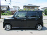 写真のホイールは、納車時純正14インチAWに新しい夏タイヤを履かせて納車します。写真のホイールとは違うものになりますのでご了承ください