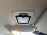 運転席のバイザー裏にはスマートインETC付きです♪