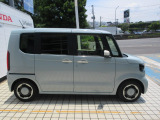 こちらのおクルマはメーカー保証期間内ですので新車一般保証特別保証を継承いたします(一般保証は新車登録月から3年間または走行60000kmまで、特別保証は新車登録月から5年間または100000kmまで)