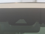 サポカーは、高齢運転者を含めたすべてのドライバーによる交通事故の発生防止・被害軽減対策の一環として、国が推奨する新しい自動車安全コンセプトです。詳しくは販売店スタッフまでおたずねください。